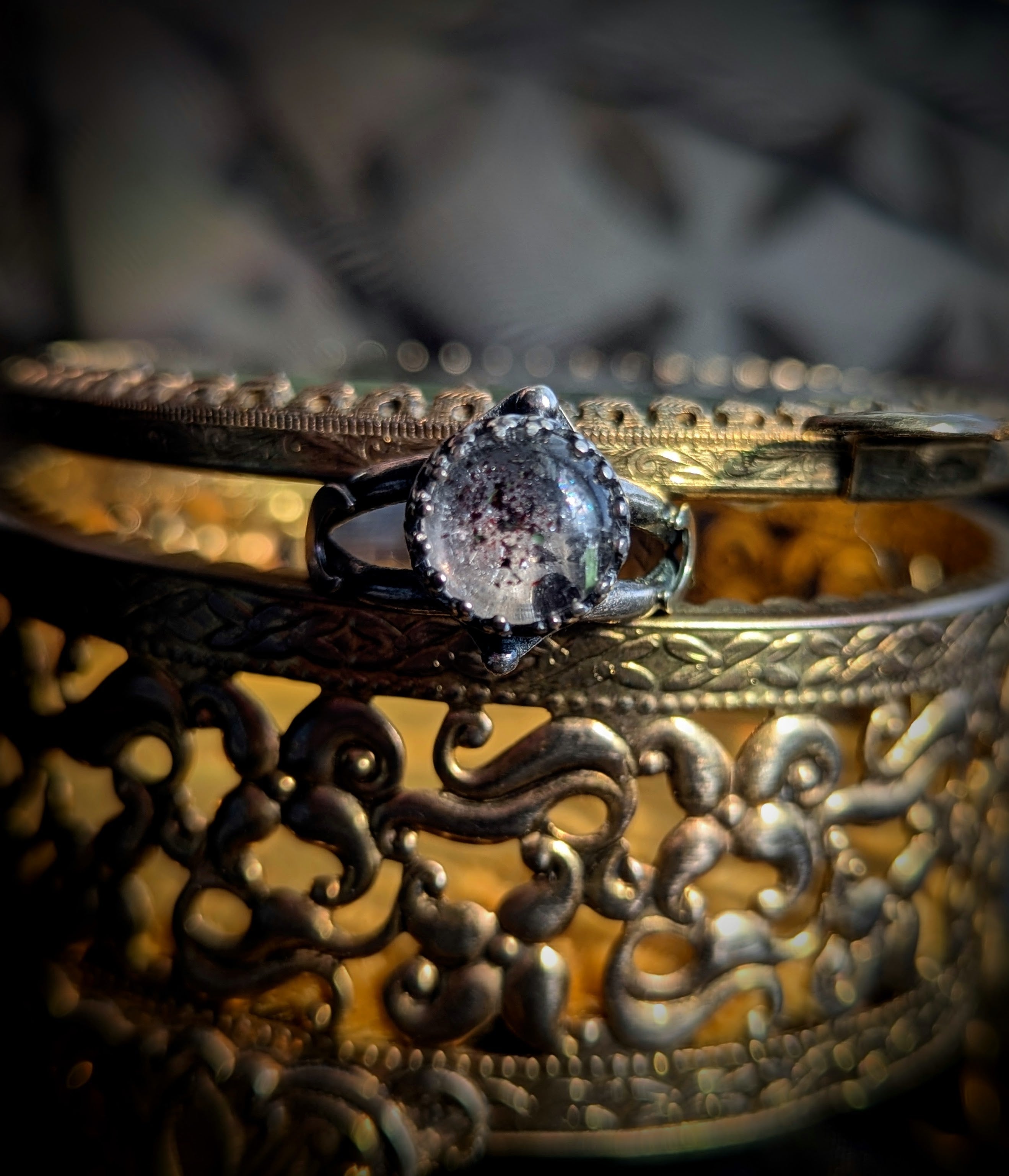 Anew : Skullie Shaker Ring : Lepidocrocite Size 9