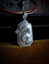 Load image into Gallery viewer, Nevermore Necklace
